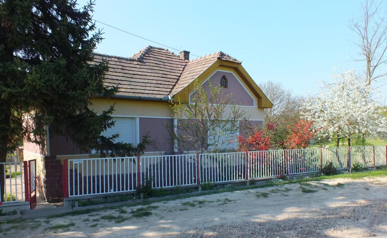 Ferienhaus Waldhof Villa Dobrokoz Exterior photo